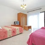 Silvano 1563 Apartment