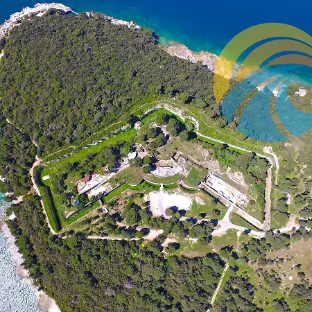 아파트 Silvano 1563 *