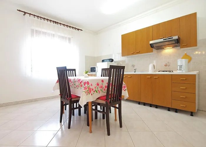 Silvano 1563 Appartement Pula